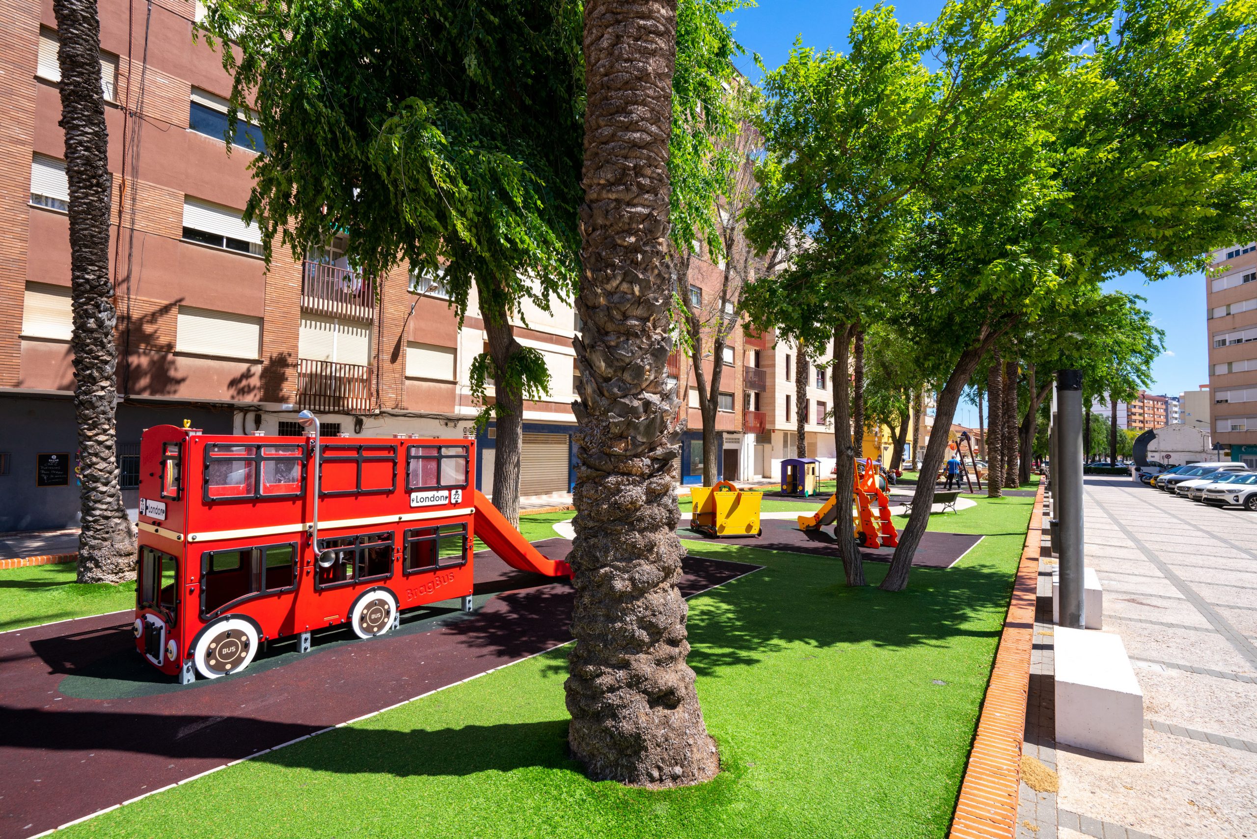 Paseo familiar por Tavernes de la Valldigna