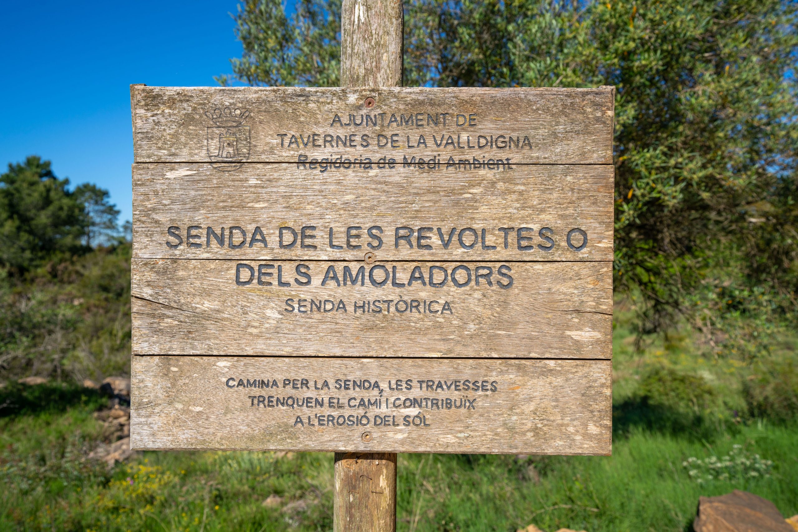 Mountain path around La Sangonera