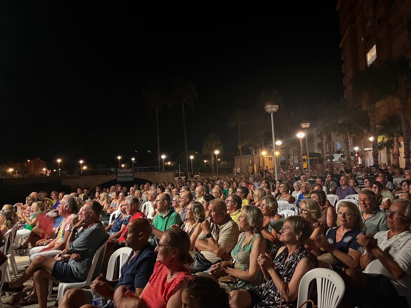 Públic del Festival Sete Sóis Sete Luas a Tavernes
