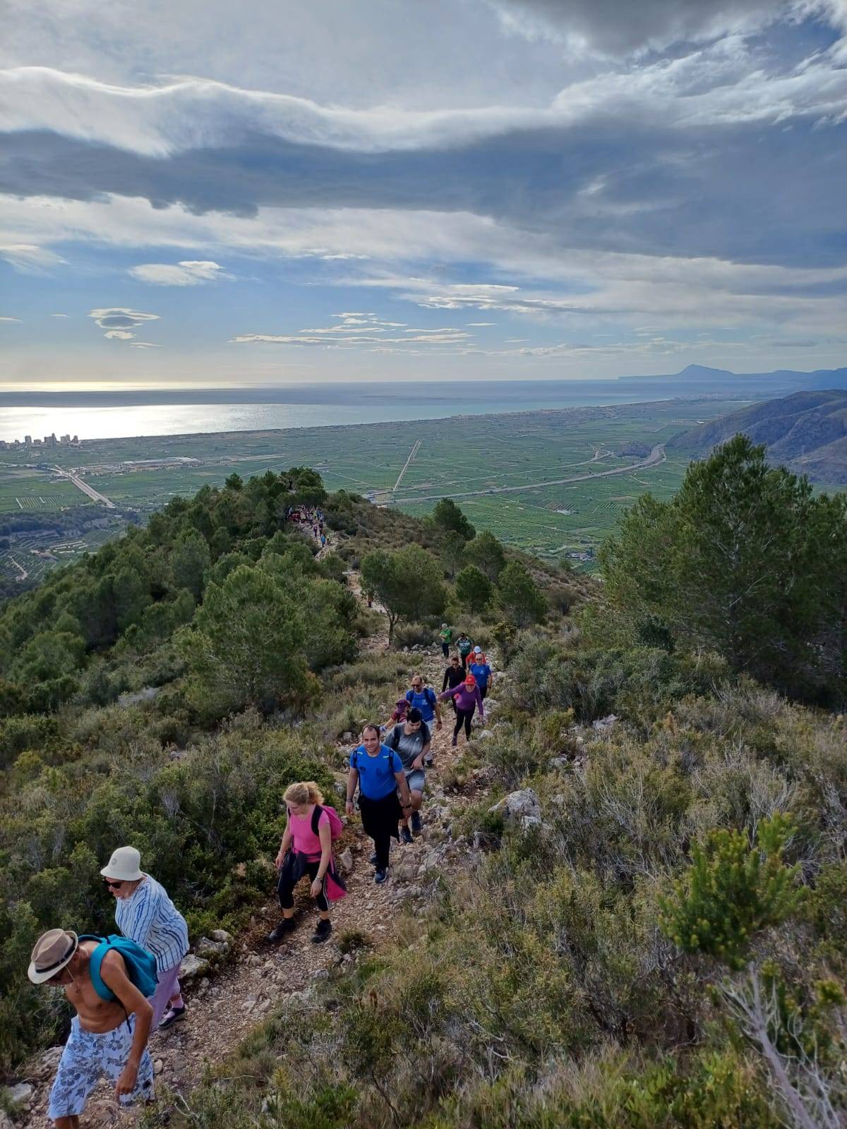 Subida a las Cruces del 1 de mayo en Tavernes